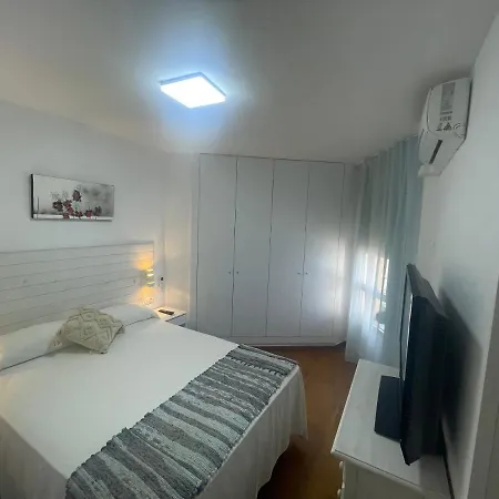 La Mar De Cerca. Terraza Vistas Mar. 1ª Linea Playa * 加的斯