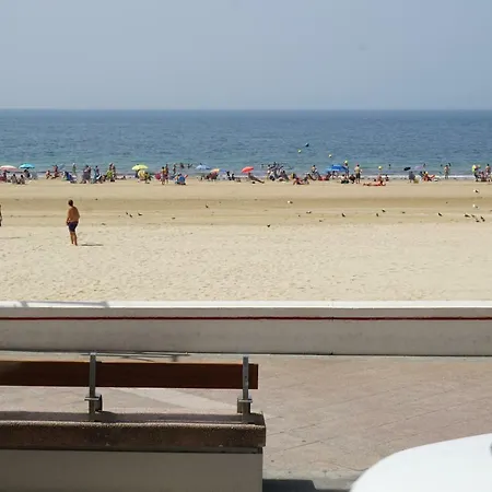 La Mar De Cerca. Terraza Vistas Mar. 1ª Linea Playa * 加的斯