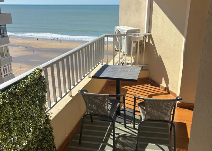 La Mar De Cerca. Terraza Vistas Mar. 1ª Linea Playa * Cadiz